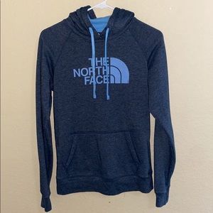 The North Face women’s half dome pullover hoodie